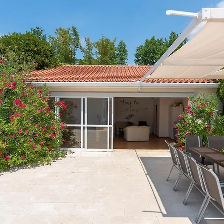 Naturavita Villa *